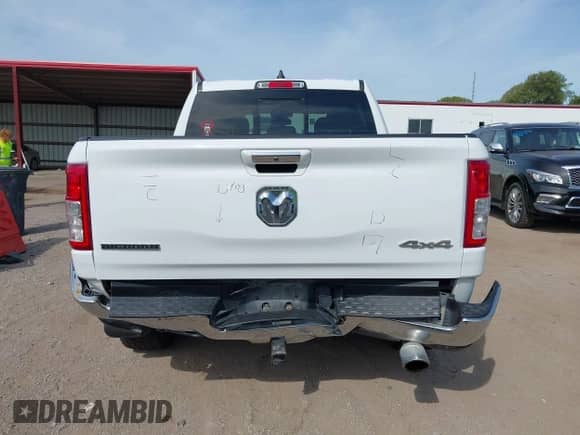 2019 Ram 1500 Big Horn with VIN 1C6SRFFT8KN571266, listed as a IAAI auction lot 43094425 with 85,886 mi miles and . Bid and sale history available at DreamBid. Image 16.