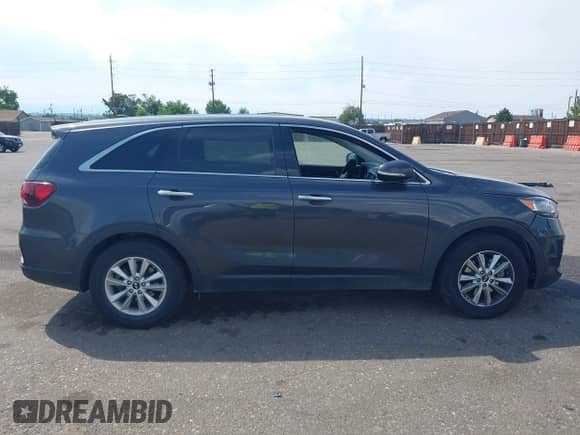 2019 Kia Sorento LX with VIN 5XYPG4A5XKG489435, listed as a IAAI auction lot 42862405 with Not provided miles and . Bid and sale history available at DreamBid. Image 13.