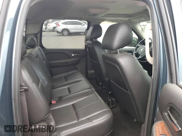 2010 Chevrolet Silverado 1500 LTZ with VIN 3GCRKTE38AG102780, listed as a Copart auction lot 69476475 with 126,223 mi miles and Salvage title. Bid and sale history available at DreamBid. Image 10.