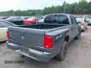 2005 Dodge Dakota z VIN 1D7HW22N85S140207, wystawiony jako IAAI lot #42644745 z przebiegiem 137 990 mil mil oraz . Historia ofert i sprzedaży dostępna na DreamBid. Obrazek 4.