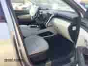 2024 Hyundai Tucson Limited z VIN KM8JECD10RU230603, wystawiony jako IAAI lot #42949425 z przebiegiem 10 616 mil mil oraz . Historia ofert i sprzedaży dostępna na DreamBid. Obrazek 5.