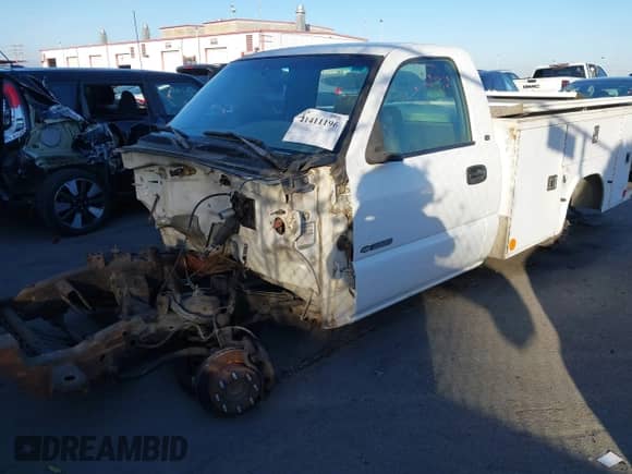 1999 Chevrolet Silverado 2500 с VIN 1GCGC24U3XE170980, выставлен на аукционе IAAI как лот 41411196 с пробегом Не указан миль и . История ставок и продаж доступна на DreamBid. Изображение 17.
