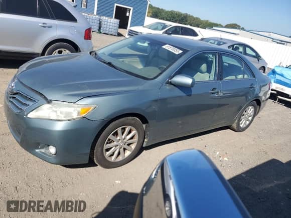 2011 Toyota Camry LE с VIN 4T1BK3EK7BU611522, выставлен на аукционе Copart как лот 81879355 с пробегом 126 874 миль миль и Чистый • Clean title. История ставок и продаж доступна на DreamBid. Изображение 1.