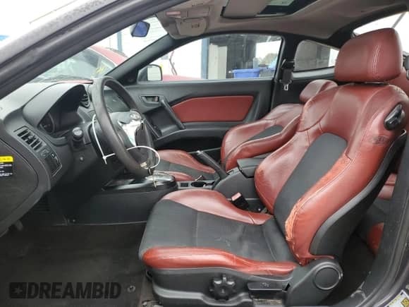 2008 Hyundai Tiburon GS с VIN KMHHM66D18U274943, выставлен на аукционе Copart как лот 89398555 с пробегом 196 250 миль миль и Списание • Salvage title. История ставок и продаж доступна на DreamBid. Изображение 7.