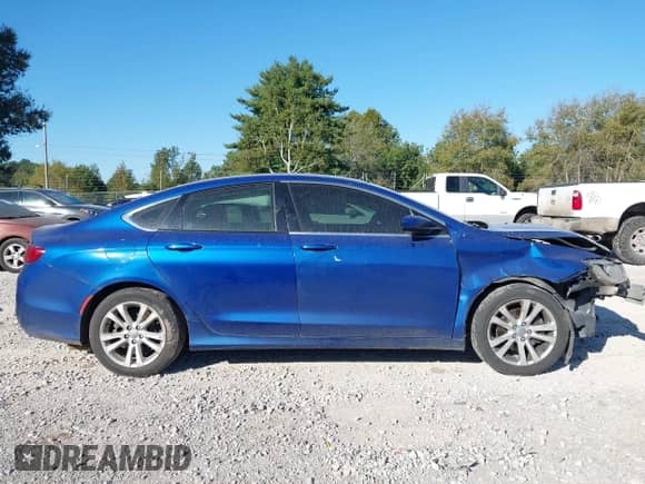 2017 Chrysler 200 Touring с VIN 1C3CCCFB7HN504370, выставлен на аукционе IAAI как лот 43427927 с пробегом 131 205 миль миль и . История ставок и продаж доступна на DreamBid. Изображение 13.