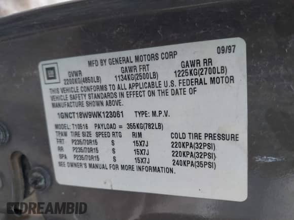 1998 Chevrolet Blazer LS with VIN 1GNCT18W9WK123061, listed as a IAAI auction lot 41295379 with Not provided miles and . Bid and sale history available at DreamBid. Image 9.