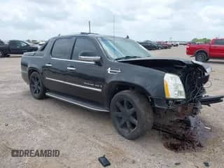 2007 Cadillac Escalade EXT with VIN 3GYFK62877G158216, listed as a IAAI auction lot 42148362 with 150,459 mi miles and . Bid and sale history available at DreamBid. Image 1.
