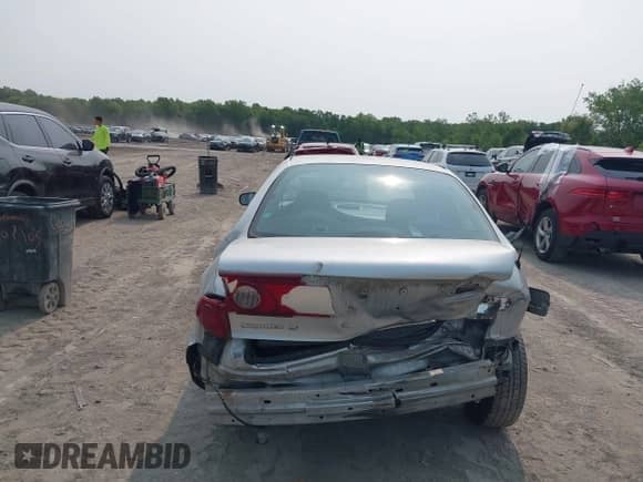 2003 Chevrolet Cavalier LS с VIN 1G1JF52F437235264, выставлен на аукционе IAAI как лот 42414001 с пробегом 125 885 миль миль и . История ставок и продаж доступна на DreamBid. Изображение 16.