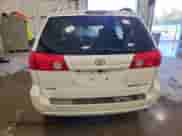 2009 Toyota Sienna XLE z VIN 5TDZK22C19S272068, wystawiony jako Copart lot #84283095 z przebiegiem 129 977 mil mil oraz Czysty tytuł • Clean title. Historia ofert i sprzedaży dostępna na DreamBid. Obrazek 6.