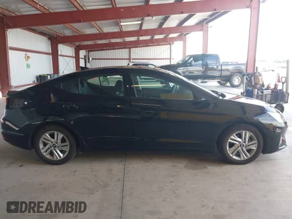 2020 Hyundai Elantra SEL with VIN 5NPD84LF5LH592424, listed as a IAAI auction lot 42431229 with 44,411 mi miles and . Bid and sale history available at DreamBid. Image 13.