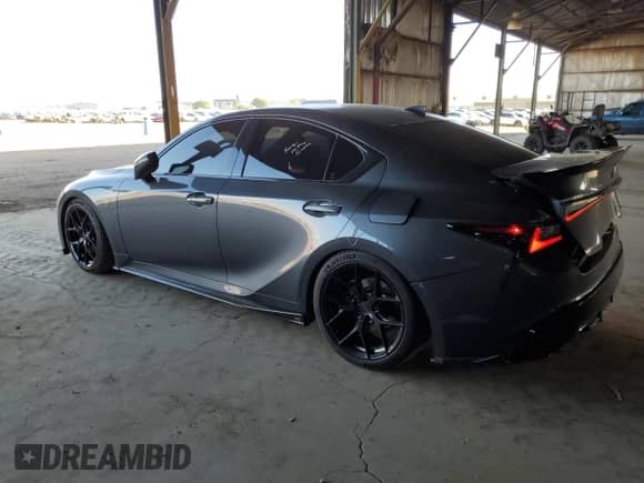 2024 Lexus IS 350 F Sport z VIN JTHGZ1B28R5077707, wystawiony jako Copart lot #84012715 z przebiegiem 23 851 mil mil oraz Szkoda całkowita • Salvage title. Historia ofert i sprzedaży dostępna na DreamBid. Obrazek 2.