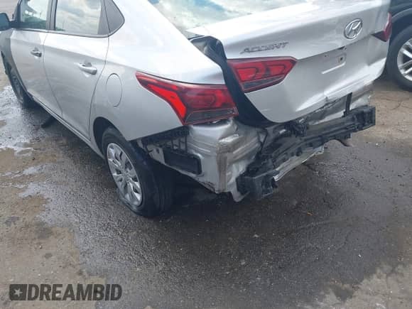 2021 Hyundai Accent SE с VIN 3KPC24A64ME142401, выставлен на аукционе IAAI как лот 42792789 с пробегом 49 183 миль миль и . История ставок и продаж доступна на DreamBid. Изображение 17.
