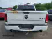 2014 Ram 1500 Tradesman z VIN 1C6RR7FT3ES197353, wystawiony jako Copart lot #61025795 z przebiegiem 249 953 mil mil oraz Czysty tytuł • Clean title. Historia ofert i sprzedaży dostępna na DreamBid. Obrazek 6.