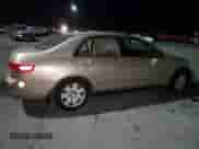 2004 Honda Accord LX с VIN 1HGCM66304A042420, выставлен на аукционе Copart как лот 84893504 с пробегом 77 401 миль миль и Списание • Salvage title. История ставок и продаж доступна на DreamBid. Изображение 3.