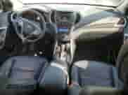 2015 Hyundai Santa Fe z VIN 5XYZU3LA3FG282803, wystawiony jako Copart lot #82160215 z przebiegiem 85 391 mil mil oraz Szkoda całkowita • Salvage title. Historia ofert i sprzedaży dostępna na DreamBid. Obrazek 8.