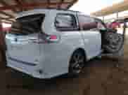 2016 Toyota Sienna SE with VIN 5TDXK3DC6GS741047, listed as a IAAI auction lot 43408563 with 121,533 mi miles and . Bid and sale history available at DreamBid. Image 4.