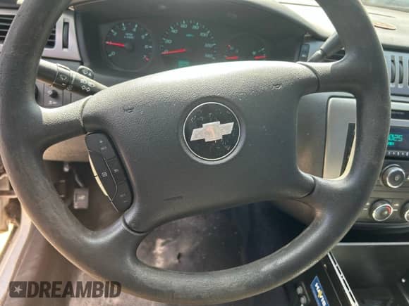 2016 Chevrolet Impala Police Police с VIN 2G1WD5E37G1104426, выставлен на аукционе Copart как лот 87423605 с пробегом 96 319 миль миль и Чистый • Clean title. История ставок и продаж доступна на DreamBid. Изображение 13.