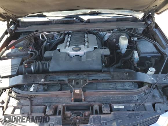 2016 Cadillac Escalade ESV Luxury Collection с VIN 1GYS3HKJ5GR109199, выставлен на аукционе Copart как лот 56944615 с пробегом 209 694 миль миль и Списание • Salvage title. История ставок и продаж доступна на DreamBid. Изображение 12.