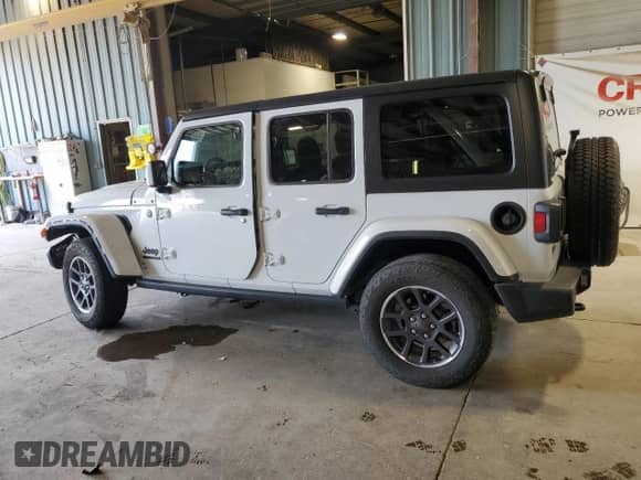 2021 Jeep Wrangler Unlimited 80th Anniversary с VIN 1C4HJXDG4MW636892, выставлен на аукционе Copart как лот 63508455 с пробегом 29 208 миль миль и Списание • Salvage title. История ставок и продаж доступна на DreamBid. Изображение 2.