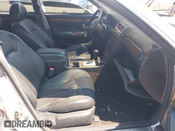 2005 Hyundai XG with VIN KMHFU45E95A425854, listed as a IAAI auction lot 43063679 with 103,254 mi miles and . Bid and sale history available at DreamBid. Image 5.