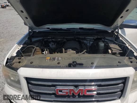 2014 GMC Sierra 1500 SLE z VIN 3GTU2UEC2EG100545, wystawiony jako Copart lot #53821865 z przebiegiem 177 009 mil mil oraz Czysty tytuł • Clean title. Historia ofert i sprzedaży dostępna na DreamBid. Obrazek 11.