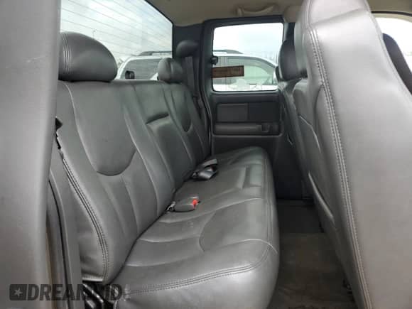 2003 GMC Sierra 1500 SLT с VIN 2GTEK19T931359648, выставлен на аукционе Copart как лот 68164465 с пробегом 269 021 миль миль и Списание • Salvage title. История ставок и продаж доступна на DreamBid. Изображение 10.