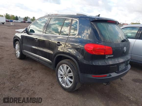 2016 Volkswagen Tiguan SEL с VIN WVGBV7AX6GW505249, выставлен на аукционе IAAI как лот 43402800 с пробегом 120 697 миль миль и . История ставок и продаж доступна на DreamBid. Изображение 3.