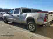 2007 Chevrolet Silverado 1500HD LS z VIN 1GCGK13U37F100310, wystawiony jako Copart lot #83659594 z przebiegiem Nie podano mil oraz Szkoda całkowita • Salvage title. Historia ofert i sprzedaży dostępna na DreamBid. Obrazek 2.