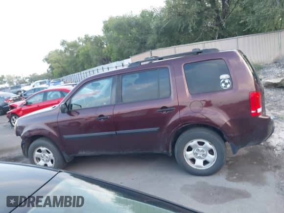 2011 Honda Pilot LX с VIN 5FNYF4H20BB031249, выставлен на аукционе IAAI как лот 43101101 с пробегом 190 545 миль миль и . История ставок и продаж доступна на DreamBid. Изображение 14.