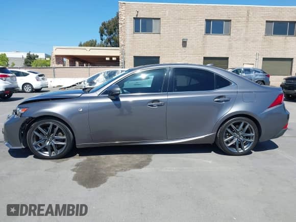 2015 Lexus IS 350 с VIN JTHBE1D25F5020489, выставлен на аукционе IAAI как лот 42234041 с пробегом 85 327 миль миль и . История ставок и продаж доступна на DreamBid. Изображение 14.