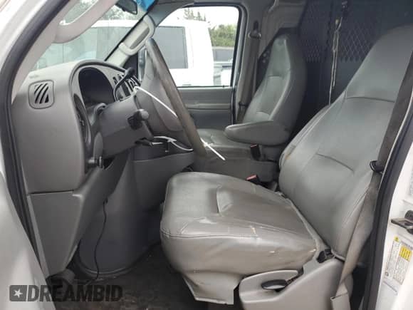 2008 Ford Econoline Cargo Commercial with VIN 1FTNE24W68DA63092, listed as a Copart auction lot 50816305 with 298,726 mi miles and Salvage title. Bid and sale history available at DreamBid. Image 7.