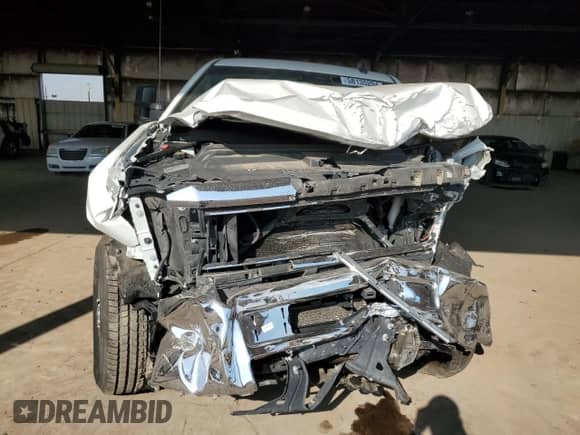 2017 Chevrolet Silverado 2500HD Work Truck z VIN 1GC0CUEG0HZ273029, wystawiony jako Copart lot #58135204 z przebiegiem 96 203 mil mil oraz Szkoda całkowita • Salvage title. Historia ofert i sprzedaży dostępna na DreamBid. Obrazek 5.