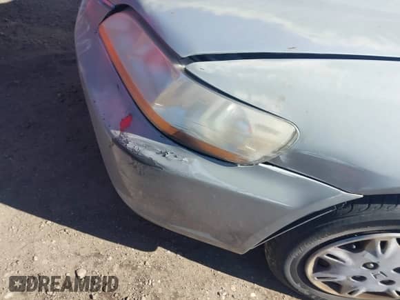 2002 Honda Accord VP with VIN 1HGCF86642A096722, listed as a IAAI auction lot 41647884 with Not provided miles and . Bid and sale history available at DreamBid. Image 6.