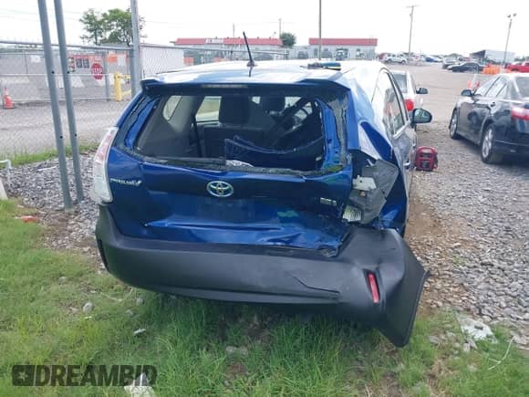 2016 Toyota Prius Two z VIN JTDZN3EU6GJ052551, wystawiony jako IAAI lot #42731714 z przebiegiem 104 450 mil mil oraz . Historia ofert i sprzedaży dostępna na DreamBid. Obrazek 6.