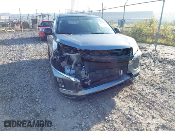 2022 Mitsubishi Outlander ES with VIN JA4ARUAU0NU021573, listed as a IAAI auction lot 43350069 with 47,867 mi miles and . Bid and sale history available at DreamBid. Image 6.