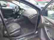 2015 Ford Focus SE с VIN 1FADP3K23FL379442, выставлен на аукционе IAAI как лот 42623540 с пробегом 148 319 миль миль и . История ставок и продаж доступна на DreamBid. Изображение 5.