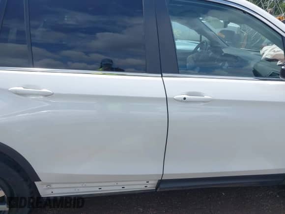 2021 Honda Pilot EX-L with VIN 5FNYF6H58MB075055, listed as a IAAI auction lot 42521760 with 59,336 mi miles and . Bid and sale history available at DreamBid. Image 13.