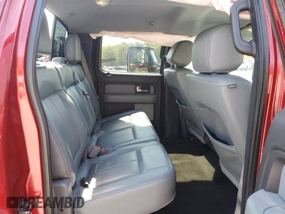 2014 Ford F-150 Lariat z VIN 1FTFW1ET9EFB68032, wystawiony jako Copart lot #80624465 z przebiegiem 136 808 mil mil oraz Szkoda całkowita • Salvage title. Historia ofert i sprzedaży dostępna na DreamBid. Obrazek 10.