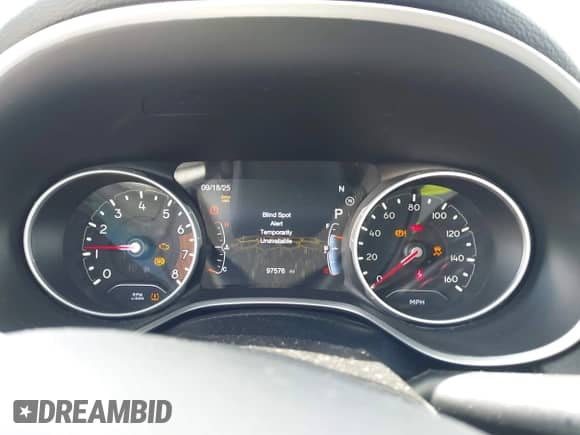 2019 Jeep Compass Limited with VIN 3C4NJDCB0KT747725, listed as a IAAI auction lot 43251726 with 97,576 mi miles and . Bid and sale history available at DreamBid. Image 7.
