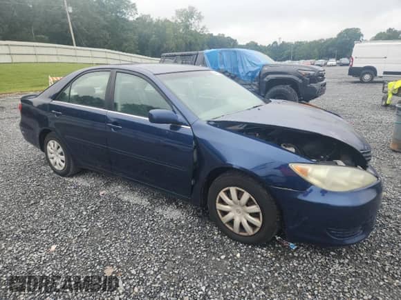 2005 Toyota Camry LE с VIN 4T1BE32K15U401465, выставлен на аукционе Copart как лот 84410985 с пробегом 124 241 миль миль и Списание • Salvage title. История ставок и продаж доступна на DreamBid. Изображение 4.