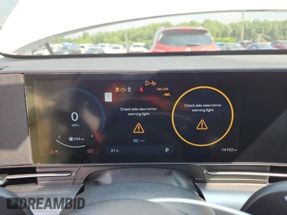 2025 Hyundai Kona Limited с VIN KM8HECA36SU187962, выставлен на аукционе Copart как лот 60144865 с пробегом 14 102 миль миль и Списание • Salvage title. История ставок и продаж доступна на DreamBid. Изображение 9.