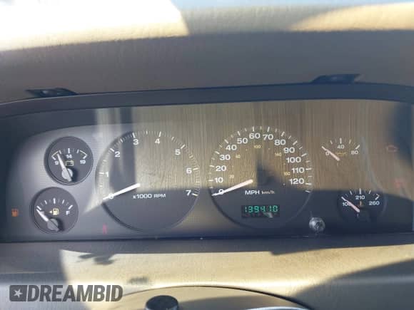 2002 Jeep Grand Cherokee Laredo with VIN 1J4GX48S32C127277, listed as a IAAI auction lot 43125887 with 139,410 mi miles and . Bid and sale history available at DreamBid. Image 7.