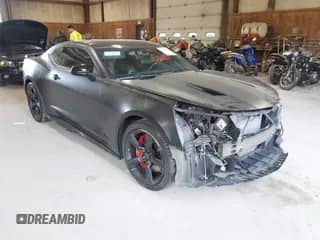 2017 Chevrolet Camaro 2SS с VIN 1G1FG1R74H0120092, выставлен на аукционе IAAI как лот 42828790 с пробегом 63 036 миль миль и . История ставок и продаж доступна на DreamBid. Изображение 1.