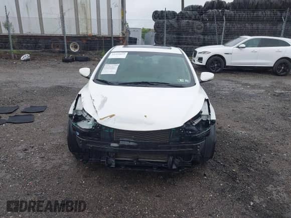 2013 Hyundai Elantra GLS with VIN 5NPDH4AE8DH447180, listed as a IAAI auction lot 42452033 with 99,669 mi miles and . Bid and sale history available at DreamBid. Image 6.