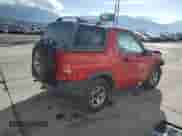 2001 Chevrolet Tracker with VIN 2CNBJ78C616925867, listed as a Copart auction lot 86811305 with Not provided miles and Salvage title. Bid and sale history available at DreamBid. Image 3.