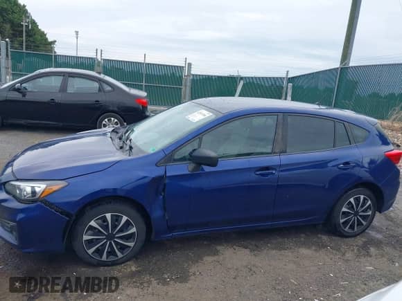 2017 Subaru Impreza с VIN 4S3GTAA62H3716424, выставлен на аукционе IAAI как лот 42913266 с пробегом 102 681 миль миль и . История ставок и продаж доступна на DreamBid. Изображение 14.