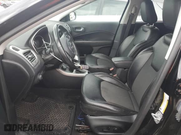 2019 Jeep Compass Latitude с VIN 3C4NJDBB4KT600731, выставлен на аукционе Copart как лот 81387255 с пробегом 74 131 миль миль и Чистый • Clean title. История ставок и продаж доступна на DreamBid. Изображение 7.