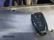 2018 Chevrolet Malibu LT с VIN 1G1ZD5ST8JF235320, выставлен на аукционе IAAI как лот 43482165 с пробегом 69 975 миль миль и . История ставок и продаж доступна на DreamBid. Изображение 11.