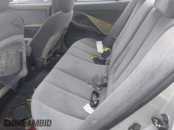 2004 Hyundai Elantra GLS с VIN KMHDN46D64U732910, выставлен на аукционе IAAI как лот 39430617 с пробегом 238 781 миль миль и . История ставок и продаж доступна на DreamBid. Изображение 8.