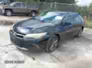 2016 Toyota Camry SE с VIN 4T1BF1FK5GU579815, выставлен на аукционе IAAI как лот 43561200 с пробегом 98 570 миль миль и . История ставок и продаж доступна на DreamBid. Изображение 2.